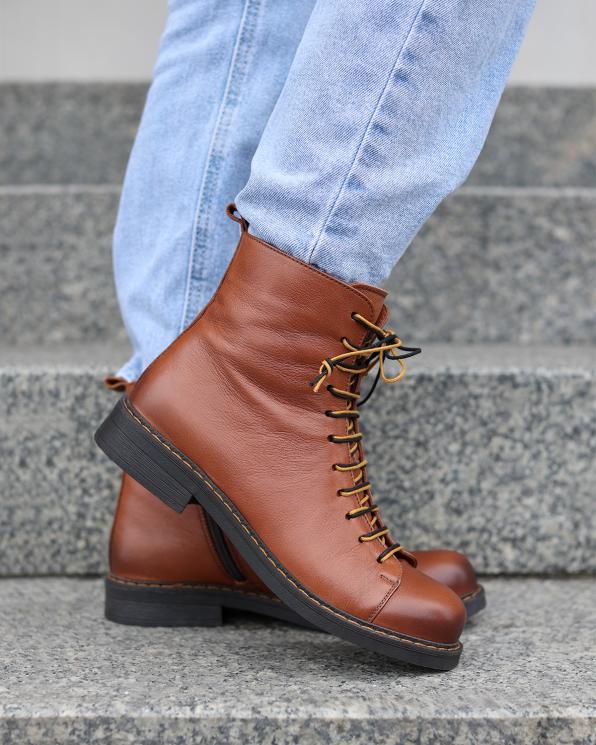 Brązowe botki damskie sznurowane skórzane 135-13716-RUDY