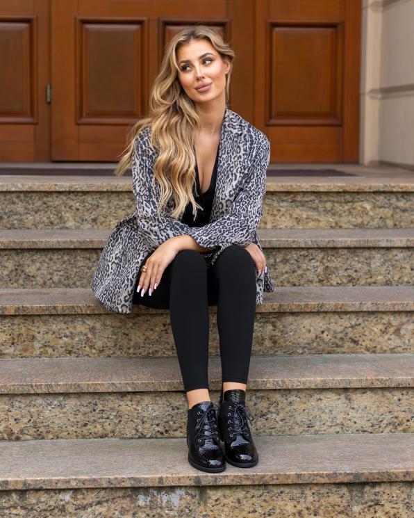 Czarne trzewiki damskie ze skóry ekologicznej 105-77461-CZARNY