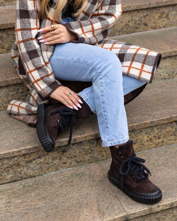 Czekoladowe trzewiki damskie welurowe na platformie  043-986-czekolad