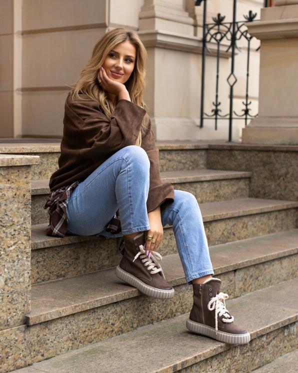 Brązowe botki damskie sznurowane ze skóry welurowej 043-986-brąz