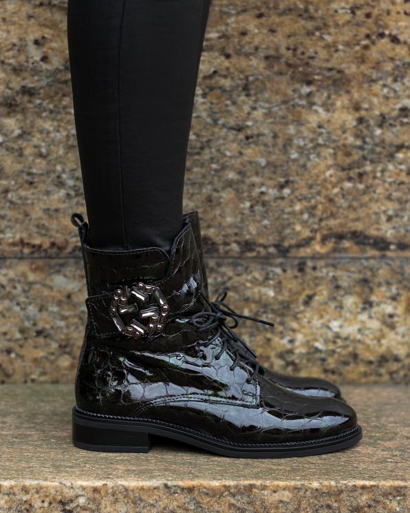 Ciemnozielone botki damskie sznurowane ze skóry lakierowanej  043-345-ZIELONY