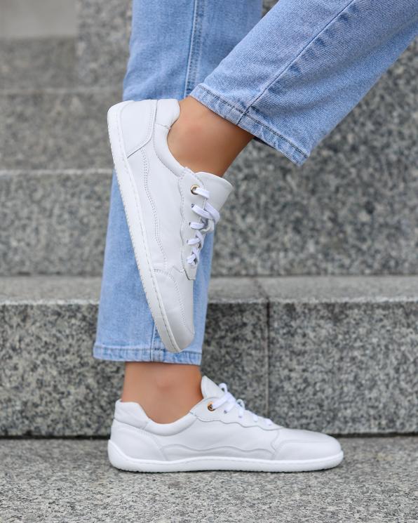 Białe półbuty damskie sznurowane ze skóry licowej barefoot 162-31019-BIAŁY