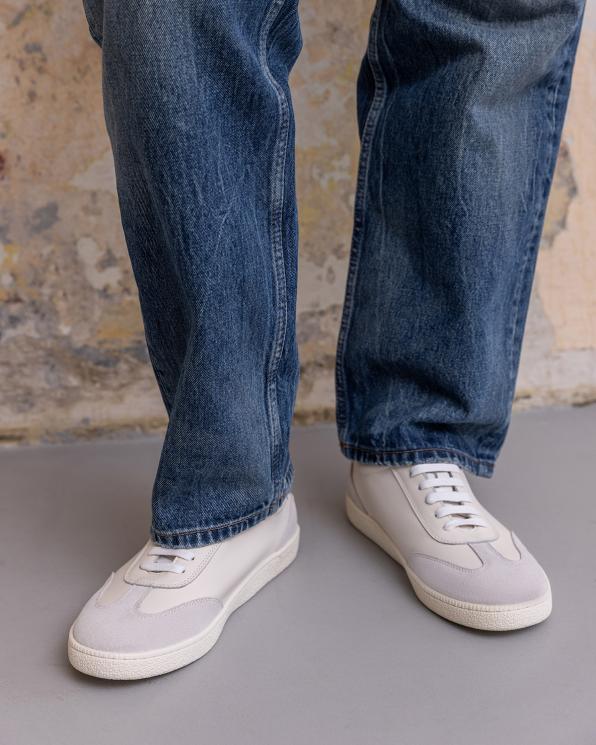 Białe półbuty męskie sznurowane ze skóry licowej 151-3142-3-BIAŁY