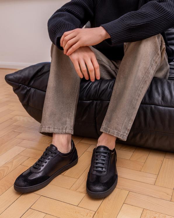 Czarne półbuty sportowe męskie ze skóry licowej 151-3142-3-CZARN