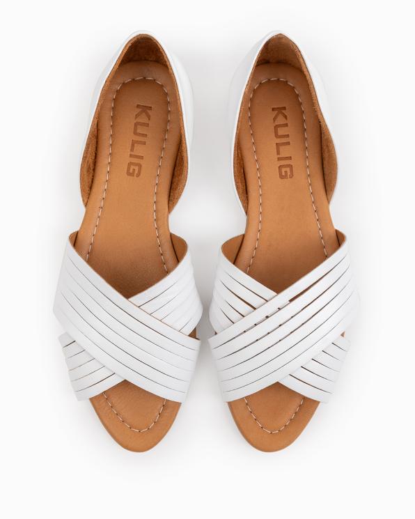 Białe sandały damskie ze skóry licowej na niskim obcasie 145-0013-BIAŁY