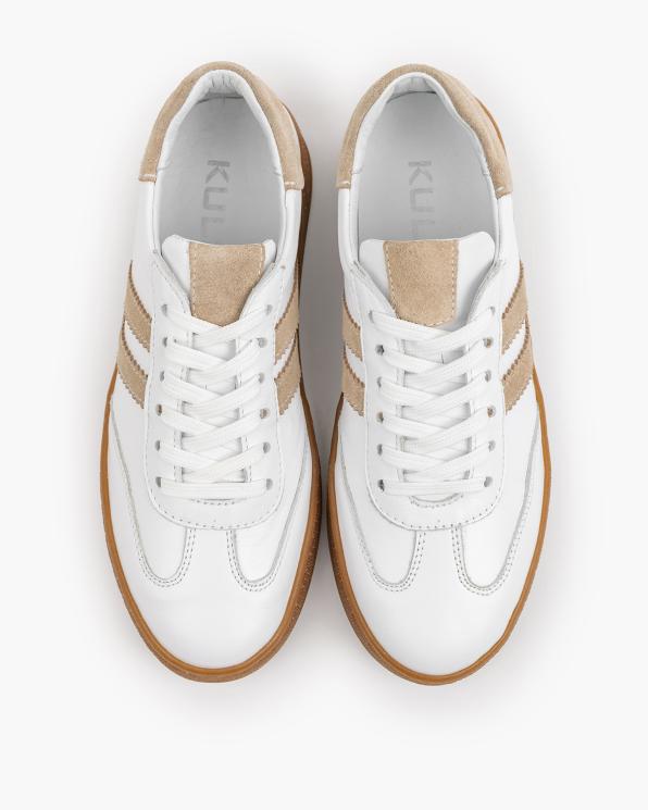 Białe adidasy damskie ze skóry licowej z beżowymi wstawkami 165-30552-BIA-BE