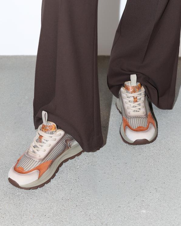 Wielokolorowe adidasy damskie skórzane 139-32389-BEŻ