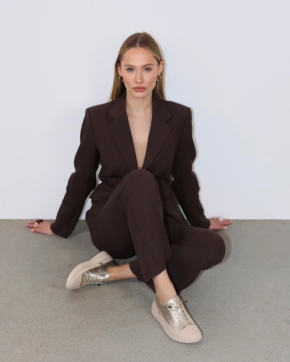 Beżowo-złote trampki damskie ze skóry licowej 153-28062-ZŁOTY