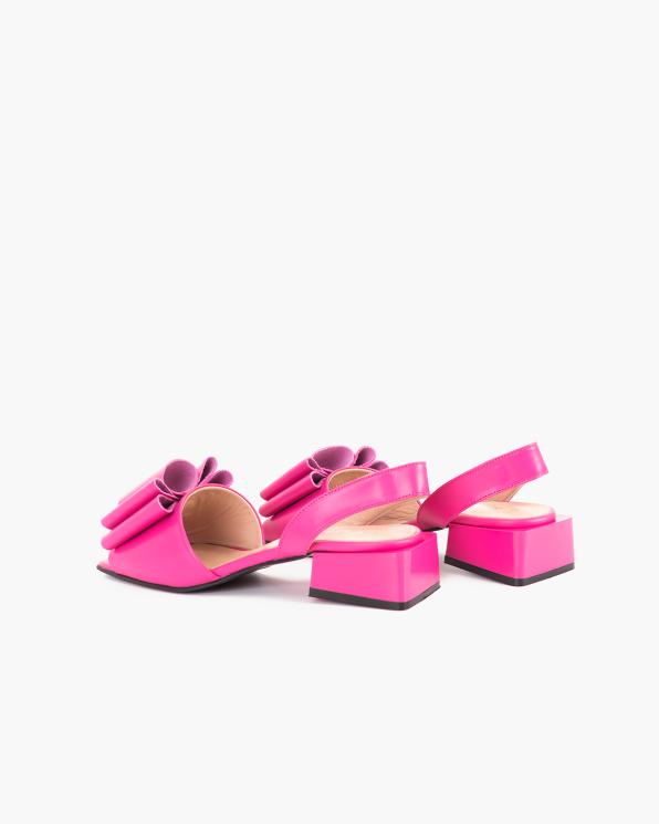 Różowe sandały damskie skórzane z kokardą  108-9008-1002