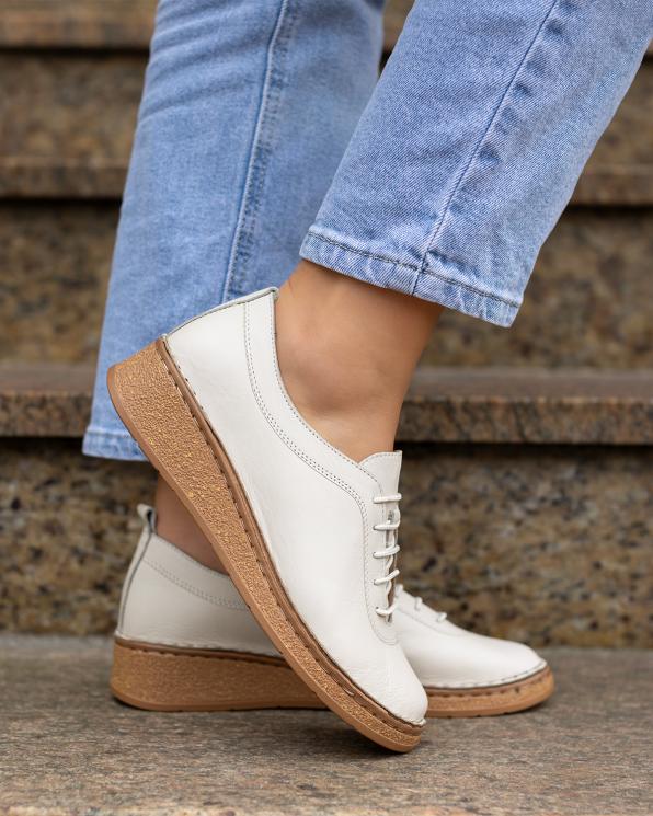 Jasnobeżowe półbuty damskie skórzane barefoot  148-21641-BEŻ