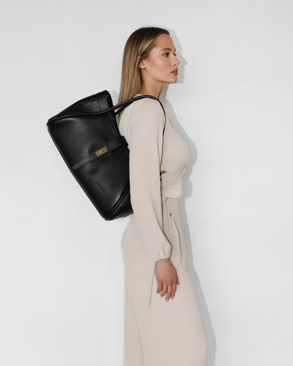 Czarna duża torebka damska ze skóry licowej na ramię 107-4-CZARNY