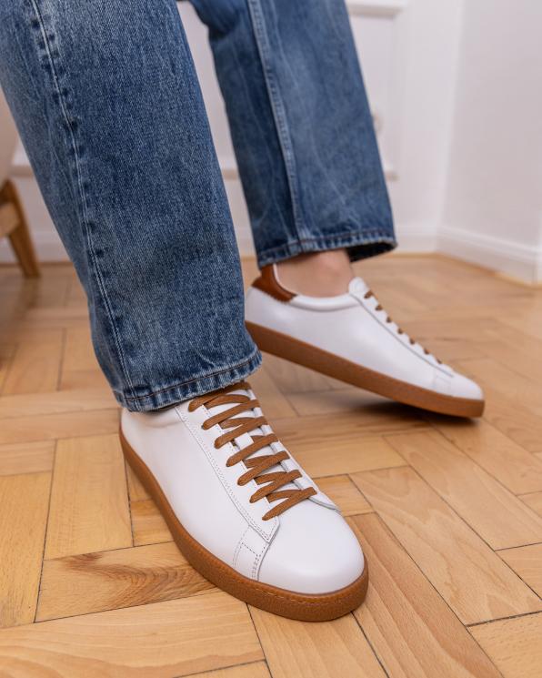 Białe trampki męskie z naturalnej skóry licowej 151-3142-2-BIAŁY