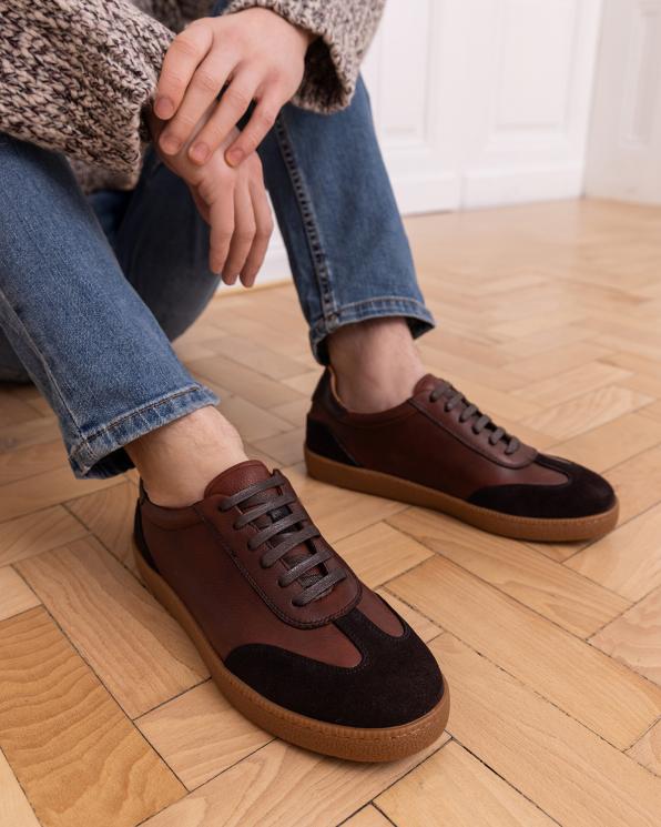 Brązowo-czarne trampki męskie skórzane 151-3142-3-BRĄZ