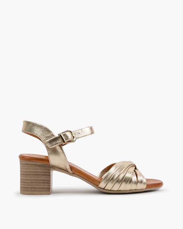 Złote sandały damskie ze skóry licowej z plecionym przodem 145-1307-ZŁOTY