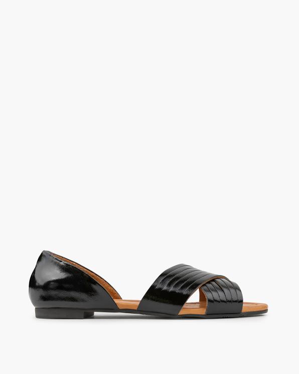 Czarne sandały damskie lakierowane na niskim obcasie 145-0013-CZA-LAK