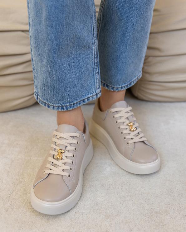 Beżowe adidasy damskie skórzane na platformie 139-97391-N-BEŻ