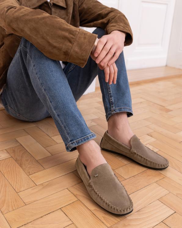 Beżowe mokasyny męskie welurowe w kratę 109-313-KRAT-BEŻ