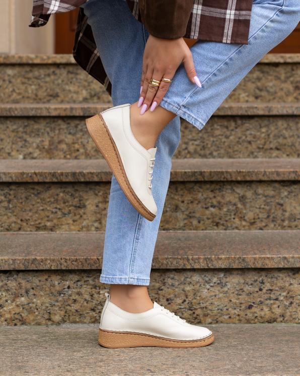 Jasnobeżowe półbuty damskie skórzane barefoot 148-21641-BEŻ