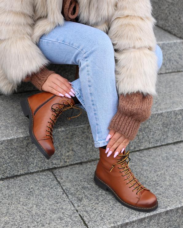 Brązowe botki damskie sznurowane skórzane 135-13716-RUDY